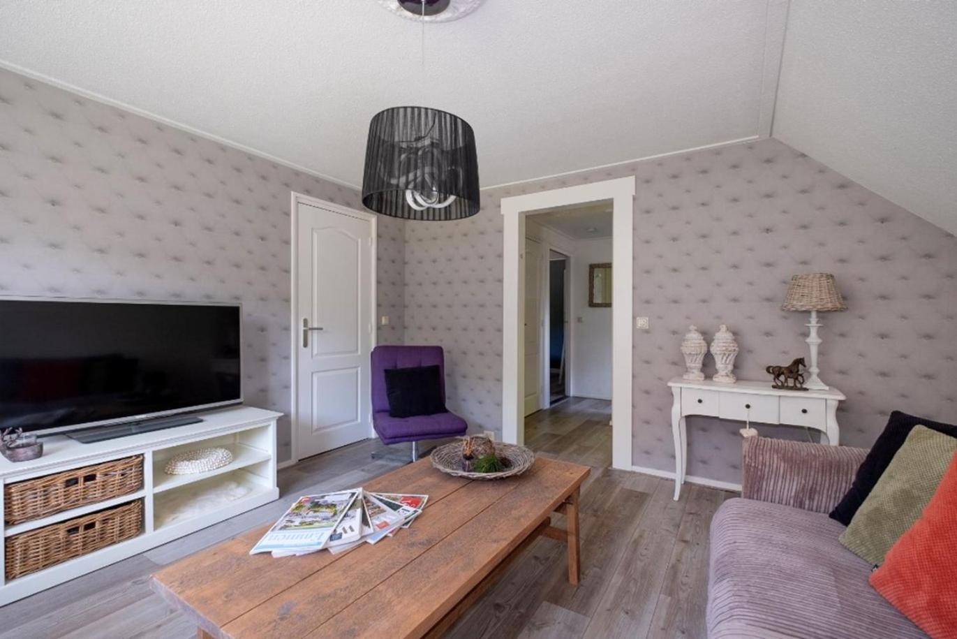 B & B Het Veurhuus Erica Luaran gambar